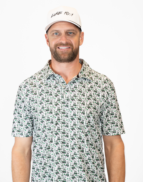 Person wearing white hat with black "LUKE 18:1" text