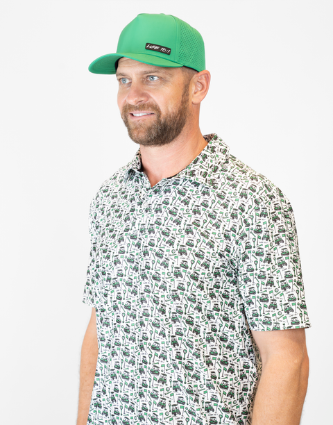 Man wearing kelly green hat with "LUKE 18:1" text